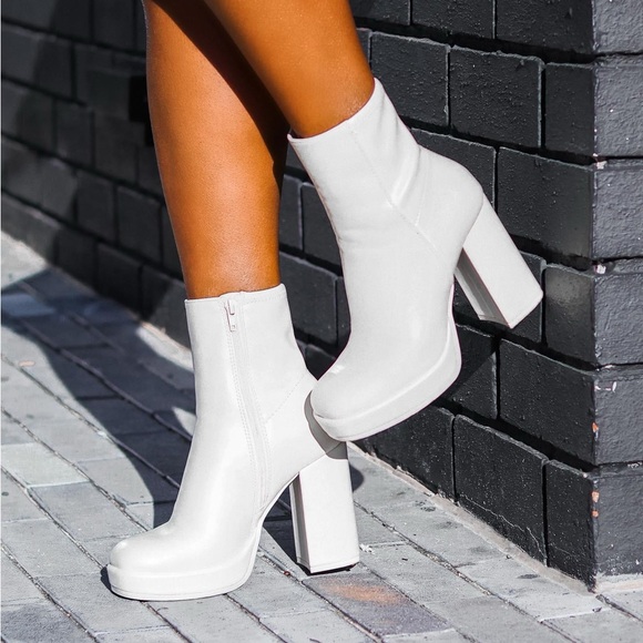 Call it Spring booties size 6.5 - Picture 1 of 5